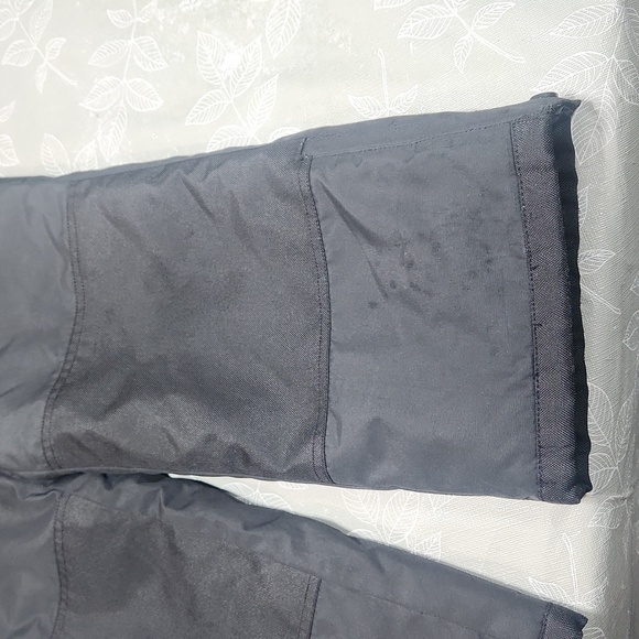 OshKosh Childrens Snow Pants - Picture 2 of 9